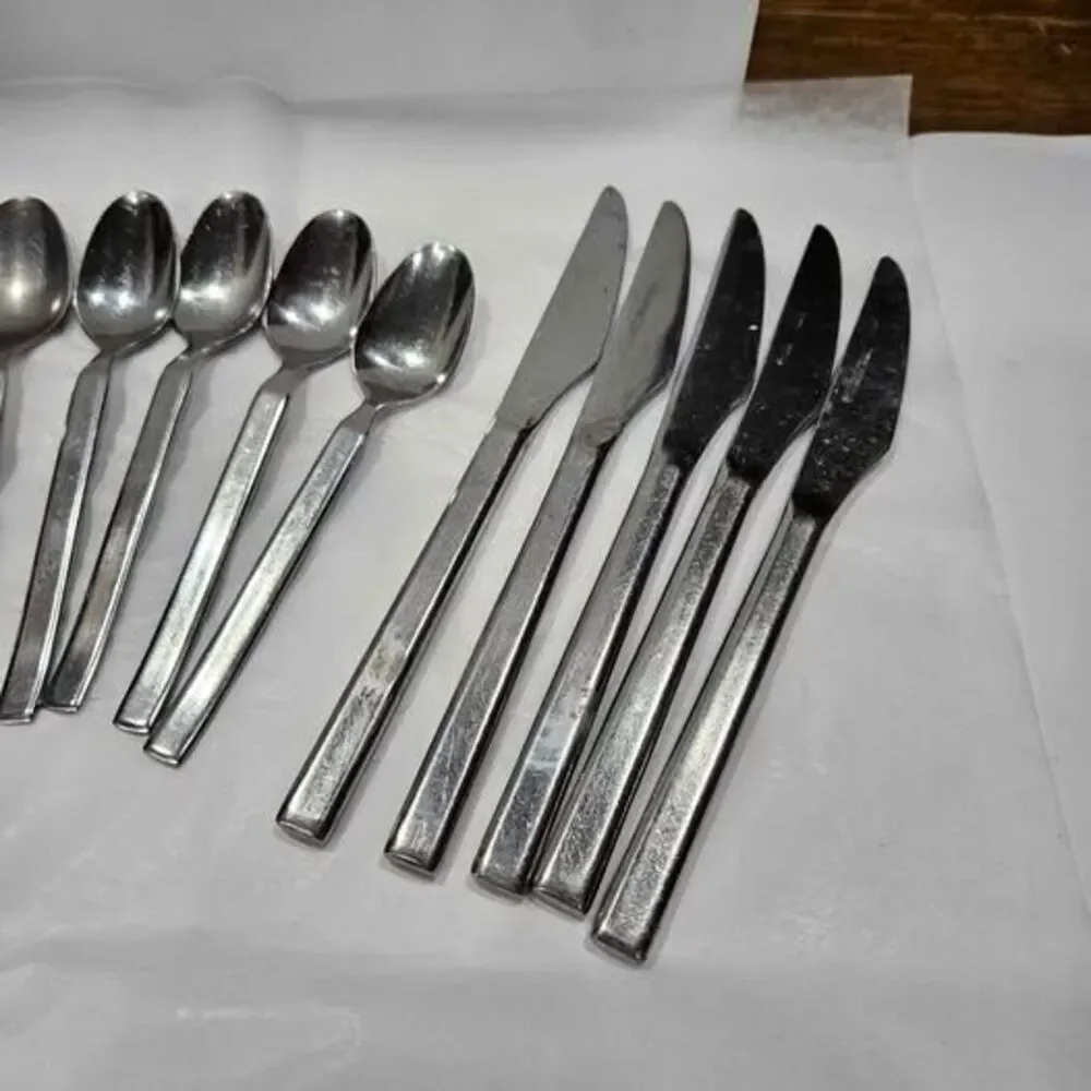 Cutlery Set stainless steel by John Weitz
